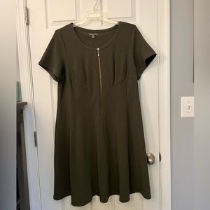 Roz & Ali | Zipper Dress (18)